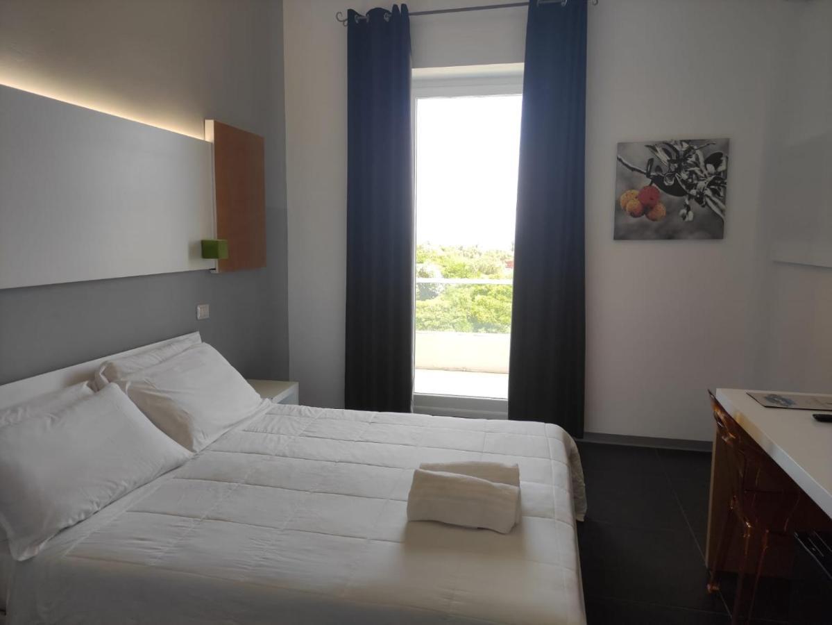 Oasis Park Hotel Торе дел'Орсо Екстериор снимка